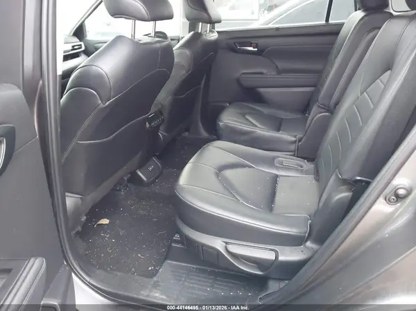 5TDKDRBH6PS501132 2023 TOYOTA HIGHLANDER - Image 8