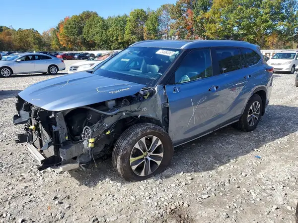 5TDKDRBH6PS501213 2023 TOYOTA HIGHLANDER - Image 1