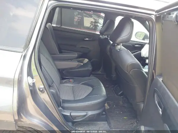 5TDKDRBH6PS512664 2023 TOYOTA HIGHLANDER - Image 8
