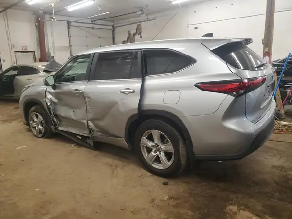 5TDKDRBH6PS515435 2023 TOYOTA HIGHLANDER - Image 2