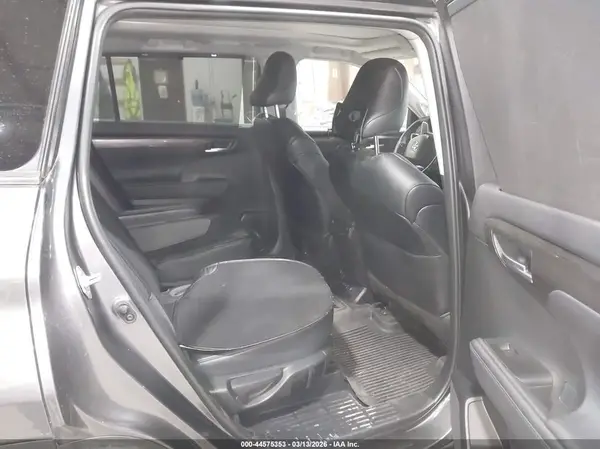 5TDKDRBH6PS519596 2023 TOYOTA HIGHLANDER - Image 8