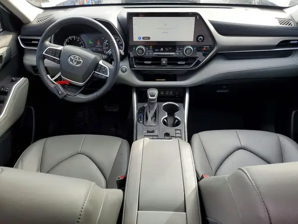 5TDKDRBH6PS520571 2023 TOYOTA HIGHLANDER - Image 8