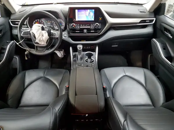 5TDKDRBH6PS525513 2023 TOYOTA HIGHLANDER - Image 8