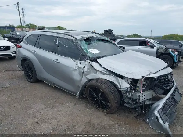 5TDKDRBH6PS527651 2023 TOYOTA HIGHLANDER - Image 1