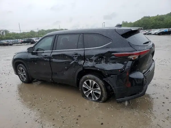 5TDKDRBH6RS533453 2024 TOYOTA HIGHLANDER - Image 2