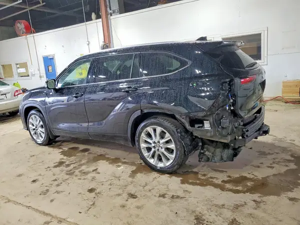 5TDKDRBH6RS545697 2024 TOYOTA HIGHLANDER - Image 2