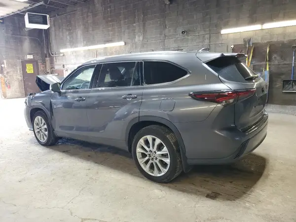5TDKDRBH6RS546798 2024 TOYOTA HIGHLANDER - Image 2