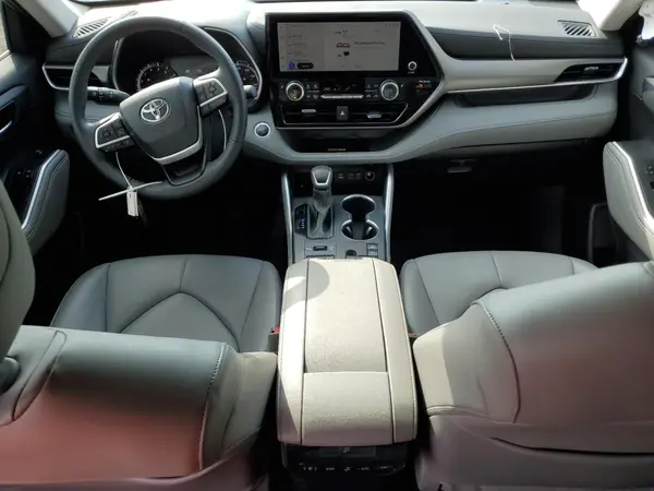 5TDKDRBH6RS548678 2024 TOYOTA HIGHLANDER - Image 8