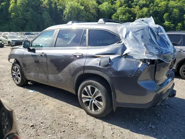5TDKDRBH6RS563939 2024 TOYOTA HIGHLANDER - Image 2