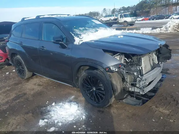 5TDKDRBH6RS564055 2024 TOYOTA HIGHLANDER - Image 1