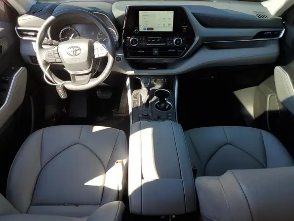 5TDKDRBH6RS570020 2024 TOYOTA HIGHLANDER - Image 8