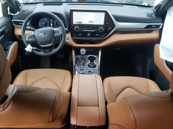 5TDKDRBH6RS570843 2024 TOYOTA HIGHLANDER - Image 8