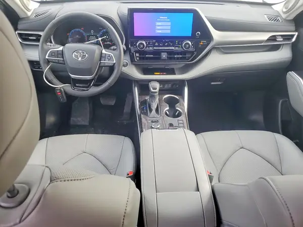 5TDKDRBH6SS585753 2025 TOYOTA HIGHLANDER - Image 8
