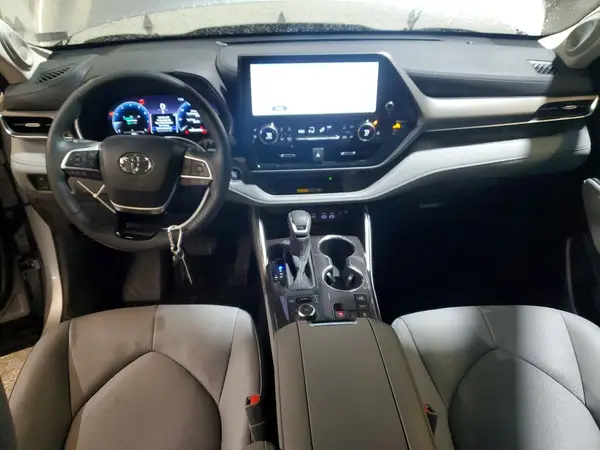 5TDKDRBH6SS590547 2025 TOYOTA HIGHLANDER - Image 8