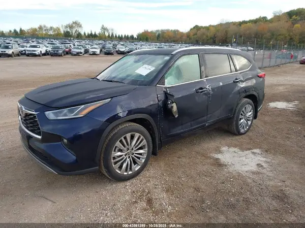 5TDKDRBH6TS595247 2026 TOYOTA HIGHLANDER - Image 2