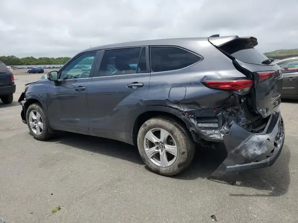 5TDKDRBH7PS000461 2023 TOYOTA HIGHLANDER - Image 2