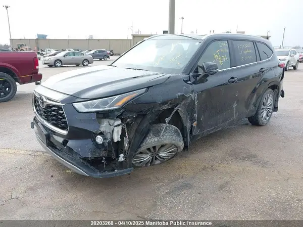 5TDKDRBH7PS001450 2023 TOYOTA HIGHLANDER - Image 2