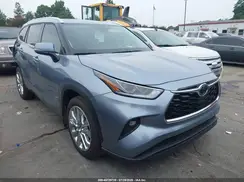 5TDKDRBH7PS021875 2023 TOYOTA HIGHLANDER