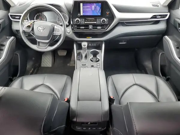5TDKDRBH7PS021939 2023 TOYOTA HIGHLANDER - Image 8