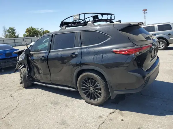 5TDKDRBH7PS036862 2023 TOYOTA HIGHLANDER - Image 2