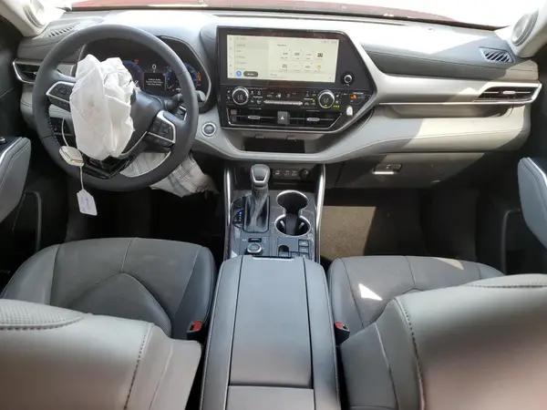 5TDKDRBH7PS046372 2023 TOYOTA HIGHLANDER - Image 8