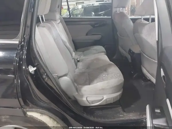 5TDKDRBH7PS500331 2023 TOYOTA HIGHLANDER - Image 8