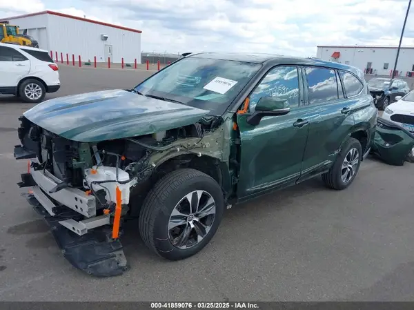 5TDKDRBH7PS500510 2023 TOYOTA HIGHLANDER - Image 2
