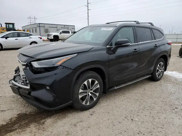 5TDKDRBH7PS504427 2023 TOYOTA HIGHLANDER - Image 1