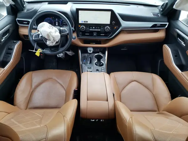 5TDKDRBH7PS505223 2023 TOYOTA HIGHLANDER - Image 8