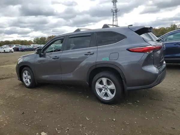 5TDKDRBH7PS515203 2023 TOYOTA HIGHLANDER - Image 2