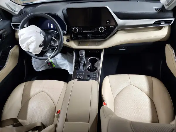5TDKDRBH7RS536796 2024 TOYOTA HIGHLANDER - Image 8