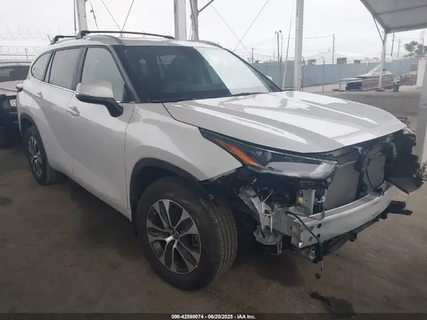 5TDKDRBH7RS538841 2024 TOYOTA HIGHLANDER - Image 1