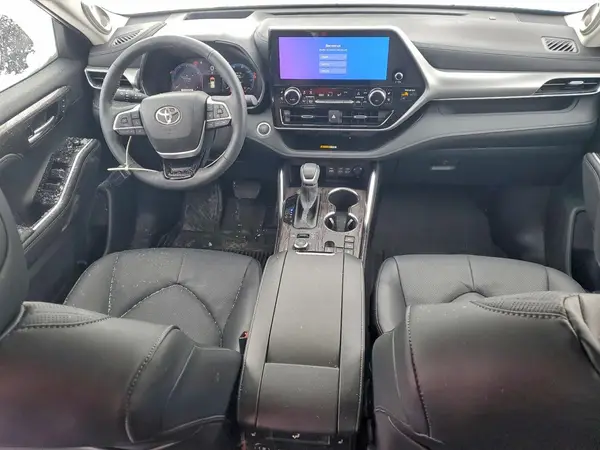 5TDKDRBH7SS577838 2025 TOYOTA HIGHLANDER - Image 8