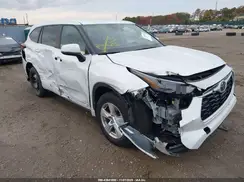 5TDKDRBH7SS582277 2025 TOYOTA HIGHLANDER