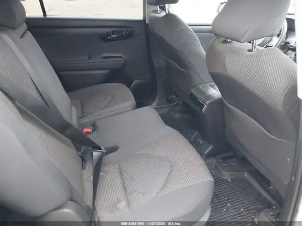 5TDKDRBH7SS582277 2025 TOYOTA HIGHLANDER - Image 8