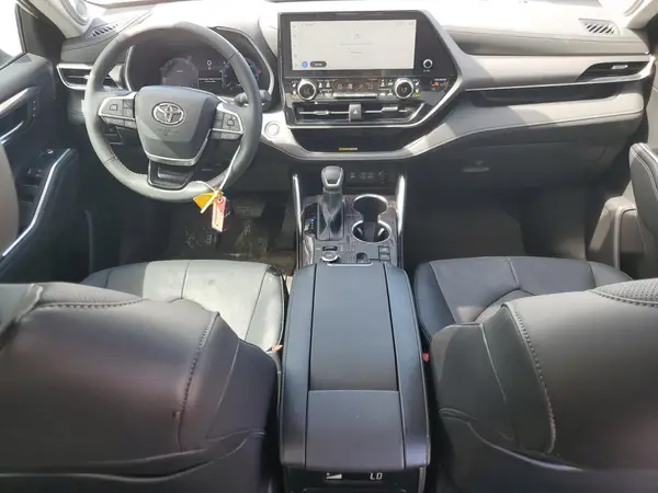 5TDKDRBH7SS582344 2025 TOYOTA HIGHLANDER - Image 8