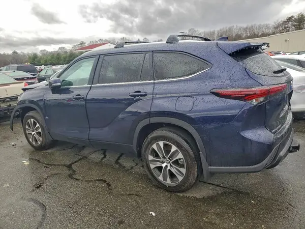 5TDKDRBH7SS588581 2025 TOYOTA HIGHLANDER - Image 2
