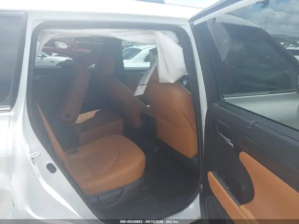 5TDKDRBH7SS593909 2025 TOYOTA HIGHLANDER - Image 8