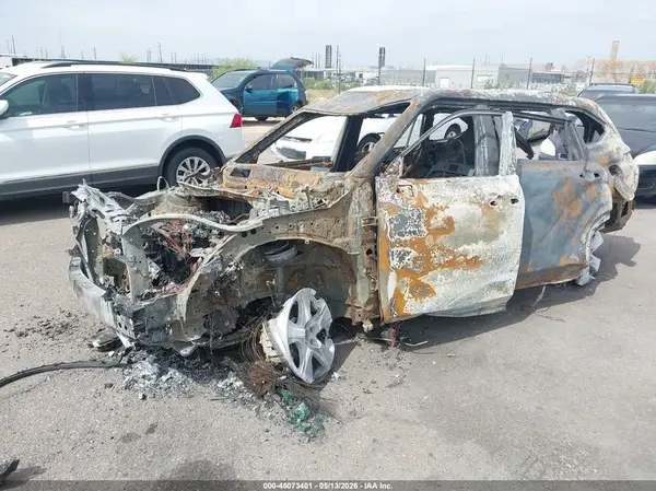 5TDKDRBH8PS008813 2023 TOYOTA HIGHLANDER - Image 2