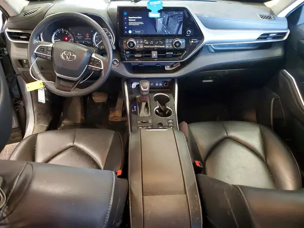 5TDKDRBH8PS013073 2023 TOYOTA HIGHLANDER - Image 8