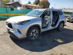 5TDKDRBH8PS013557 2023 TOYOTA HIGHLANDER