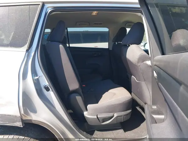 5TDKDRBH8PS013767 2023 TOYOTA HIGHLANDER - Image 8