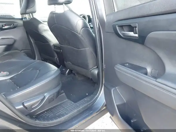 5TDKDRBH8PS026437 2023 TOYOTA HIGHLANDER - Image 8