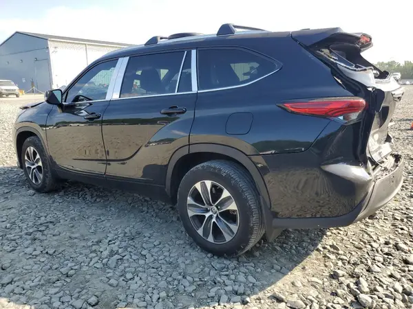 5TDKDRBH8PS030133 2023 TOYOTA HIGHLANDER - Image 2