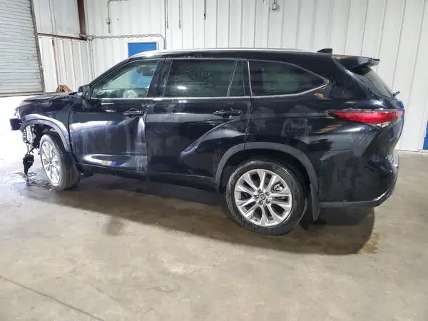 5TDKDRBH8PS034344 2023 TOYOTA HIGHLANDER - Image 2