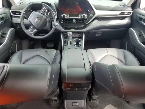 5TDKDRBH8PS041598 2023 TOYOTA HIGHLANDER - Image 8