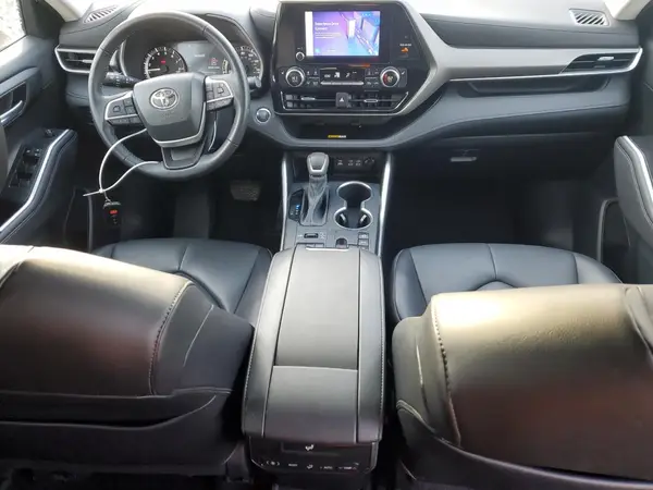 5TDKDRBH8PS043786 2023 TOYOTA HIGHLANDER - Image 8