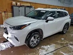 5TDKDRBH8PS502380 2023 TOYOTA HIGHLANDER