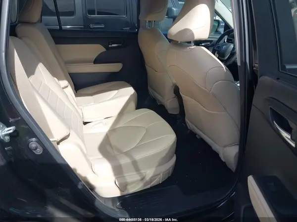 5TDKDRBH8PS503366 2023 TOYOTA HIGHLANDER - Image 8