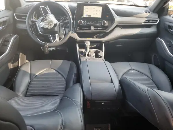 5TDKDRBH8PS504680 2023 TOYOTA HIGHLANDER - Image 8